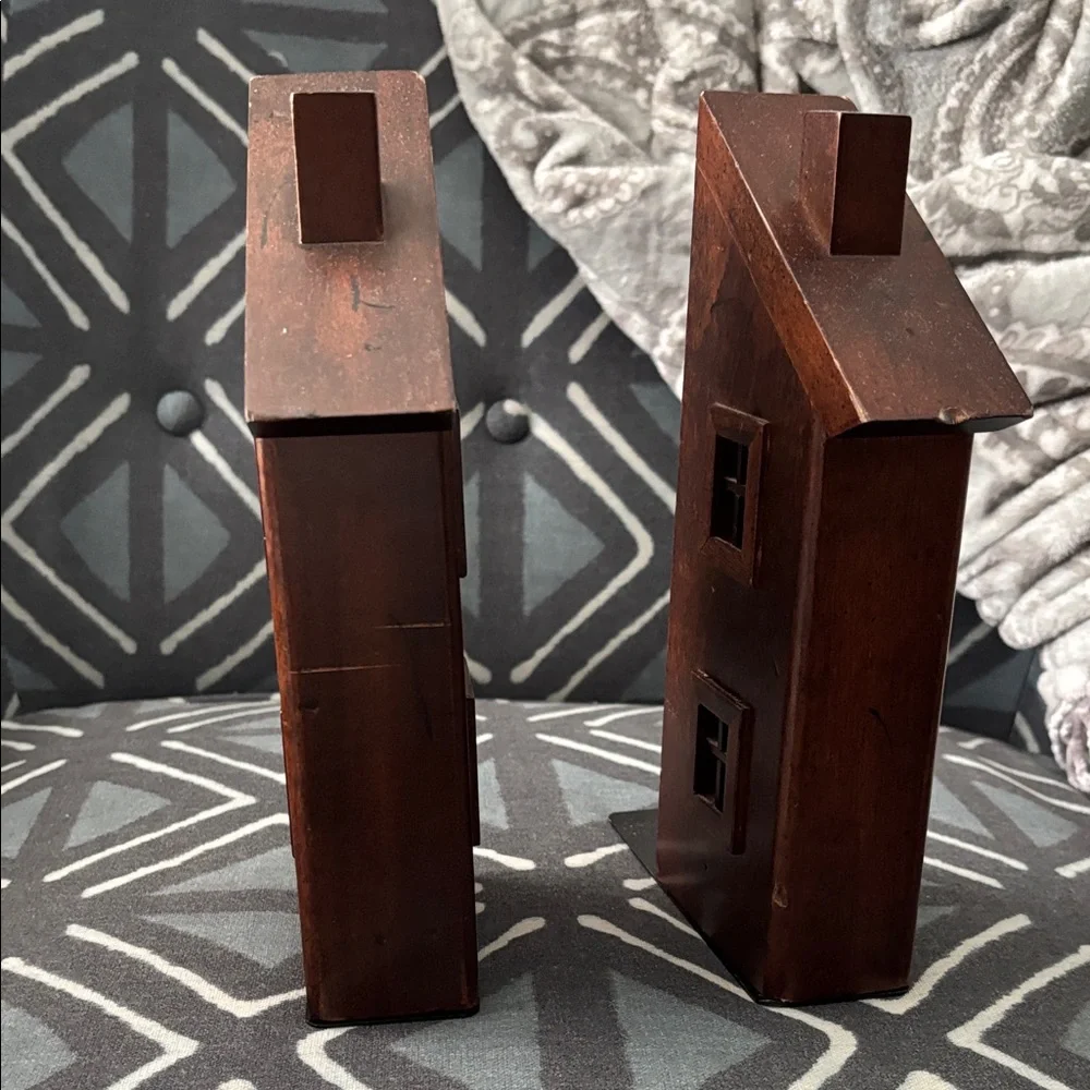 Vintage Bombay Company Rustic Brown Wooden House Bookends